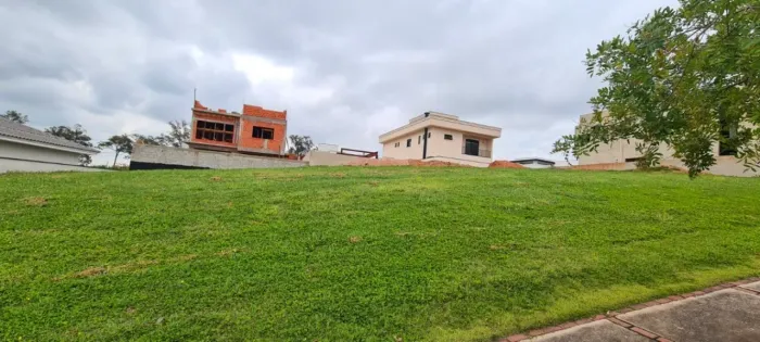 Terreno à venda no Condomínio Residencial Cyrella Landscape - Pronto para Construir, Aceit
