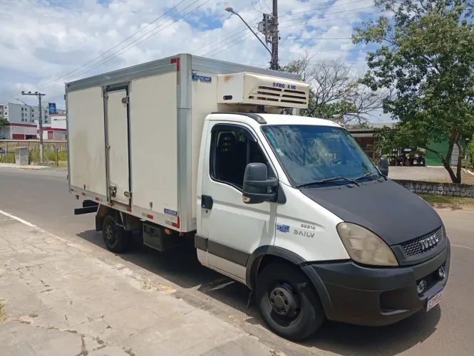 Frete mudança e viagem 