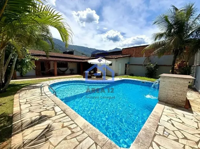 Casa com piscina à Venda, Massaguaçu , Caraguatatuba, SP