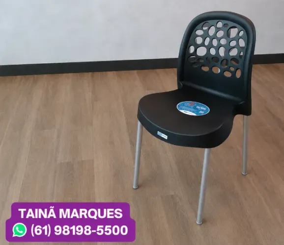 CADEIRA PLÁSTICA DELUXE (PRETA) - 140Kg