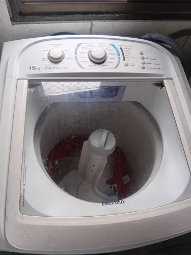 Máquina de lavar Electrolux 15kg inteligente. a venda. 800$ em perfeito estado