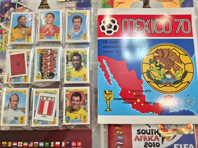 Álbum da Copa do Mundo de 1970 (Reprint) + set completo de figurinhas p/ colar