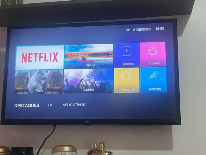 Vendo uma televisão smart 32 polegadas 