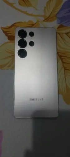SAMSUNG S25 ULTRA DE 12GB DE RAM E 512 DE ARMAZENAMENTO