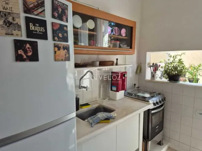 Apartamento : / Residencial / Cosme Velho