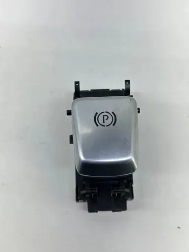 Botão Freio De Mão Mercedes C180 C200 W205 2015 A 2018
