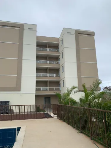 Vendo Apartamento no Condomínio Praia de Ponta Negra 
