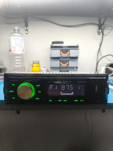 Aparelho multicolor Roadstar bluetooth 