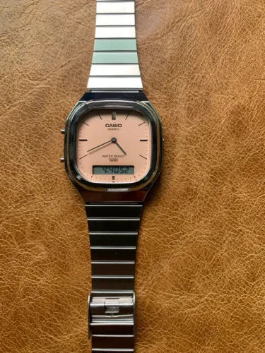 Casio AQ240