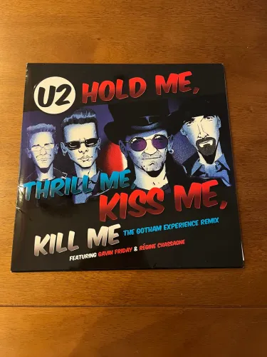 U2 Hold Me Thrill Me Kiss Me Kill Me (single) [Vinil]