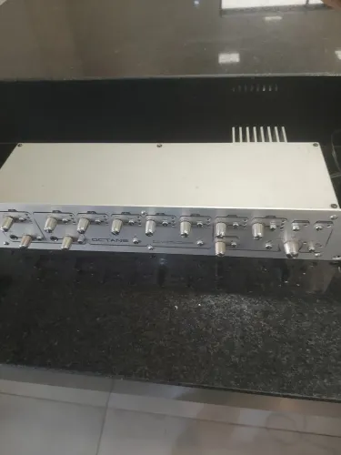 PRÉ AMPLIFICADOR OCTANE//M. AUDIO, CHANNEL/CONVERTER