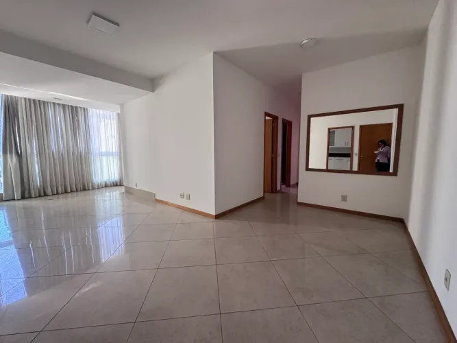 Apartamento aa venda tem 105 metros quadrados com 3 quartos em Praia da Costa - Vila Velha
