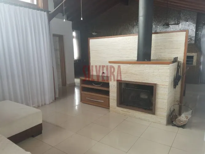 Cobertura com Piscina e Churrasqueira | 3 Dormitórios | 163m² | Petrópolis | Porto Alegre