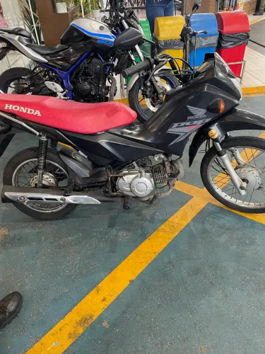 Pop 110i em bom estado vale a pela conferir