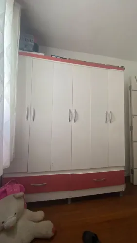 Guarda-roupa Casal Usado 6 Portas 2 Gavetas Branco Com Rosa