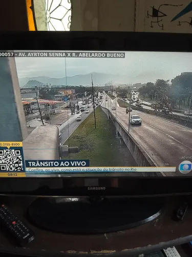 TV( não é smart)