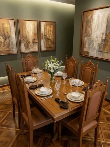 Conjunto Mesa Jantar Madeira Maciça Maciça - 1,80m x 0,90m - Estilo Clássico