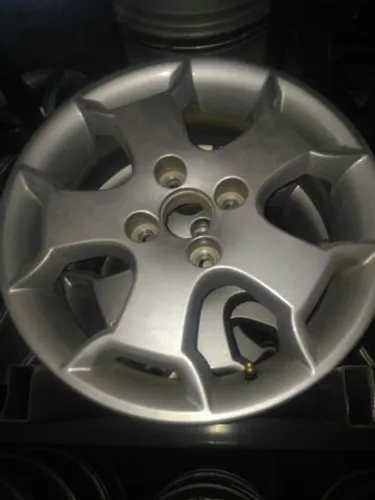 Roda aro 15 Hyundai HB20 X