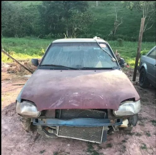 Ford Escort 1994 sucata