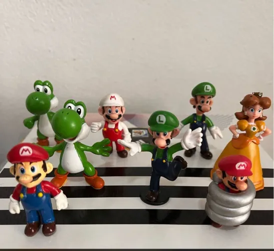 Personagens do Mario Bros - 8 figuras originais vintage anos 90