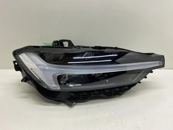 Farol Volvo Xc60 2021 2022 2023 Direito Com Led Sem Modulos