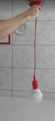 Luminária Pendente vermelha