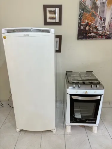 Geladeira Consul Frost free , geladeira pequena
