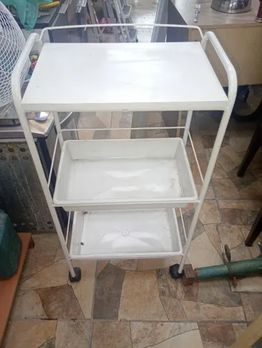 Carrinho Organizador Branco com Bandejas