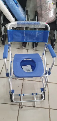 Cadeira de banho em alumínio até 135 kg NOVA