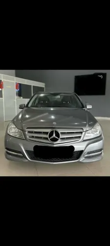 Mercedes-Benz C-180 CGI Classic 1.8 16V 156cv Aut. 2012