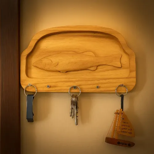 Quadro Porta Chaves Decorativo Com Quadro de Entalhe de Peixe em Madeira