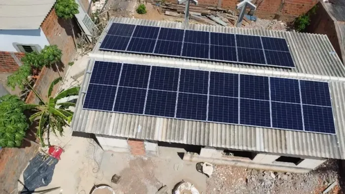 SISTEMAS SOLAR FOTOVOLTAICOS-HÍBRIDOS 