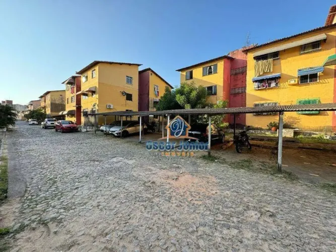 Apartamento com 2 Quartos + Wc Social para alugar, 46 m² por R$ 800/mês - Passaré - Fortal