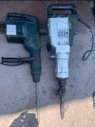 Martelete disponíveis pra aluguel 220v