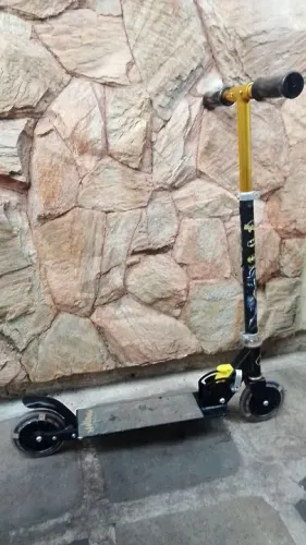 Patinete Batman  bandeirantes 