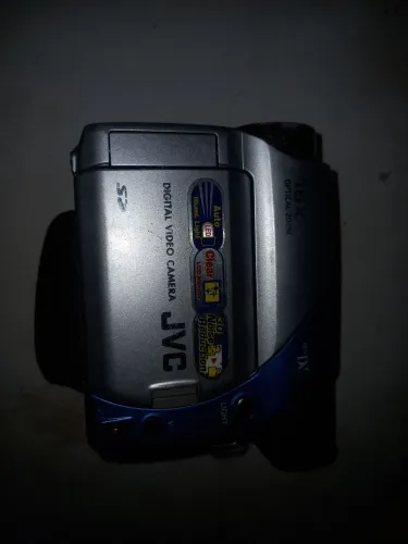 Filmadora digital Jvc Gr d72u com defeito