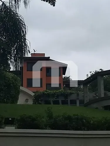 Casa em Condomínio Fechado à Venda - Guararema, Pérola do Vale do Paraíba