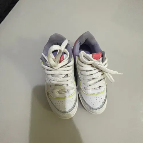 Tênis N°28 feminino 