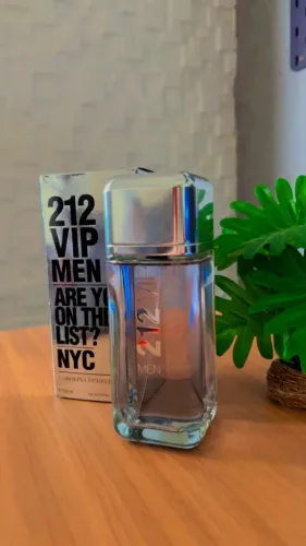 PERFUME 212 MEN NYC 200ML - NOVO