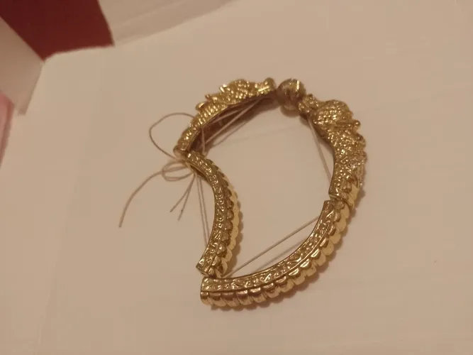 1 pulseira dourada folhado a Ouro !!