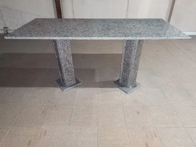Mesa de Granito Design Imperial 1,80x78x90cm Tampo e Pés de Granito! (Bangu)