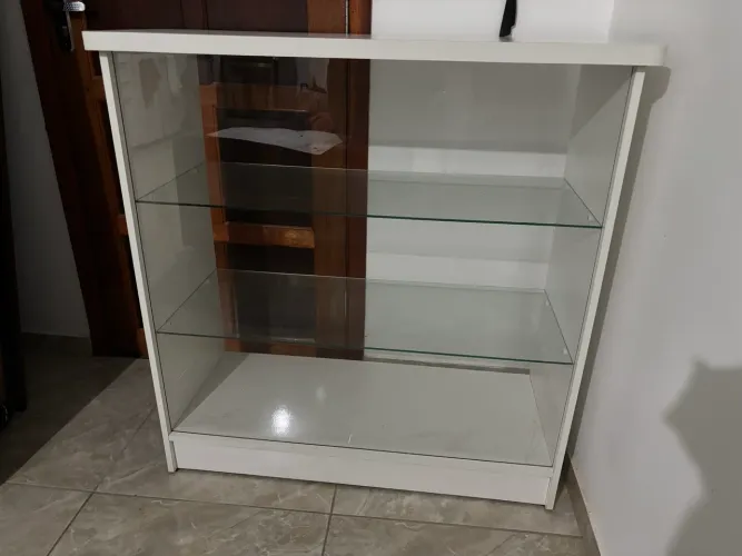 Balcão vitrine expositor
