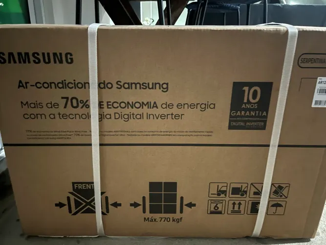 Ar Condicionado AI High Wall Split Inverter 18000 BTUs - 220V - novo na caixa