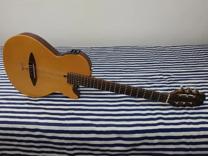 Violão Tagima Modena Nylon com captação Fishman - Preço de desapego