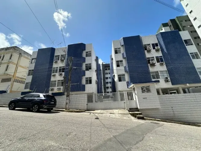 Apartamento 2/4 - 72m - Edf Montana 2 - Barro Vermelho - Próx Prudente de Morais