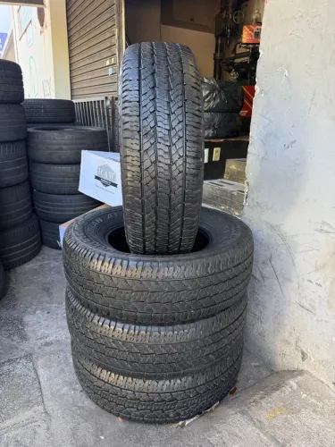 Pneus 275/70R18 NEXEN