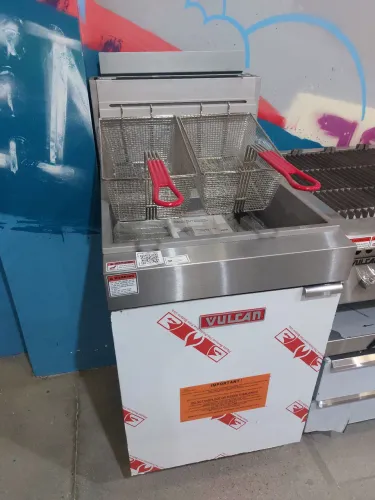Fritadeira Industrial Vulcan LG500 nova pronta entrega 