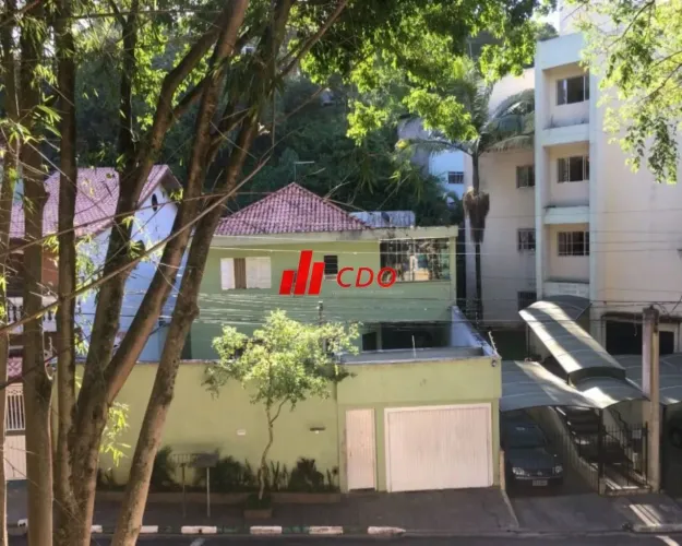 Imperdível Sobrado com piscina, à Venda em Taboão da Serra-SP, Bairro Parque Monte Alegre: