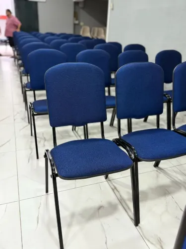Cadeira para igreja