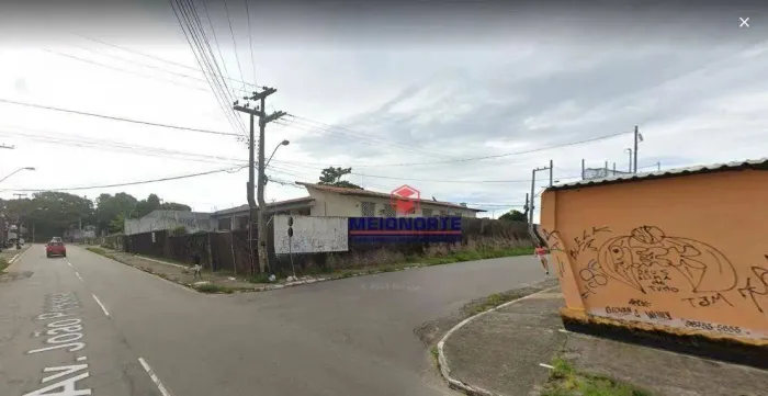 # Casa Comercial Anil 980 m², Pertinho da Garagem de Ônibus Gonçalves.